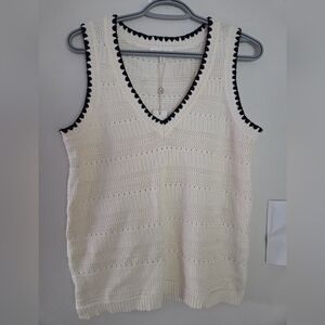 Heartloom Verena Crochet Vest Sz M NWT